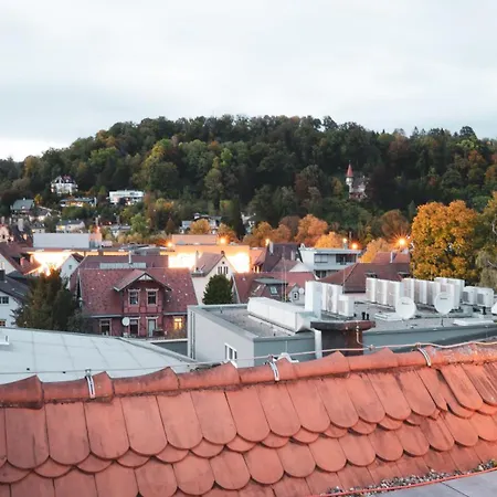 140qm Luxurioeses Penthouse Mitten In Schwaebisch Gmuend, 70qm Dachterrasse & Top-lage, Mit Whirpool, Jetzt Buchen! Schwaebisch Gmuend