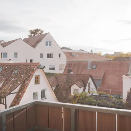 Apartment 140qm Luxurioeses Penthouse Mitten In Schwaebisch Gmuend, 70qm Dachterrasse & Top-lage, Mit Whirpool, Jetzt Buchen! *
